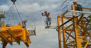 Демонтаж башенного крана в Благовещенске - услуги по демонтажу от Сварной-Бгн от 1580 руб.