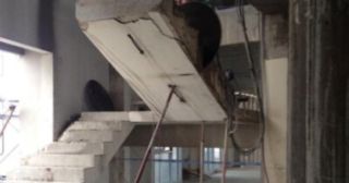 Демонтаж лестницы Благовещенск, цена от 3001 руб.