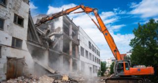 Промышленный демонтаж зданий Благовещенск, цена от 3001 руб.