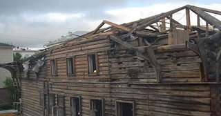Демонтаж деревянных конструкций в Благовещенске - расценки от 1053 рублей - Сварной-Бгн