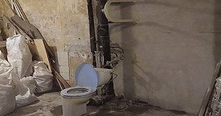 Демонтаж сантехкабины в панельном доме - цена от 1053 рублей | Сварной-Бгн